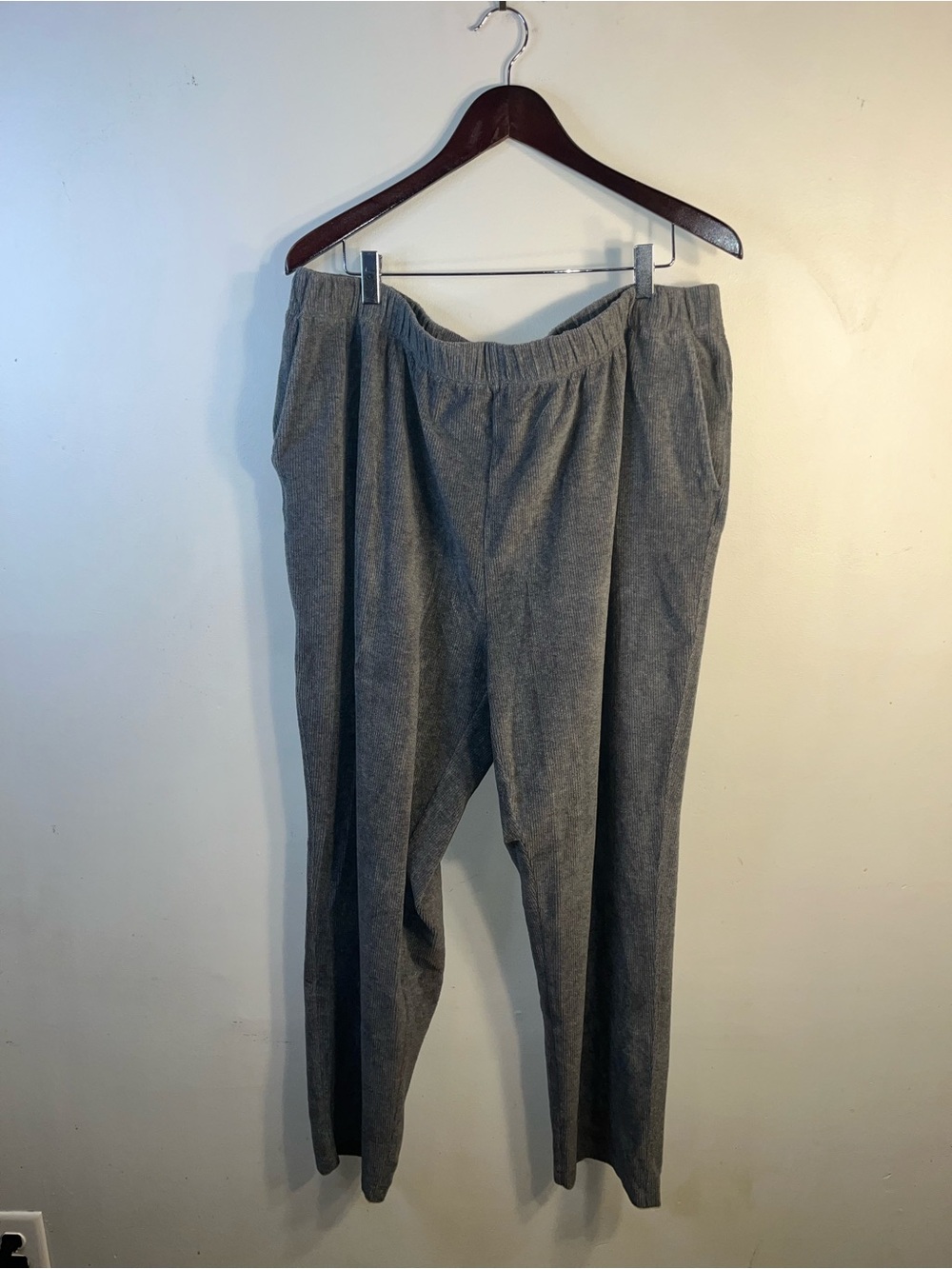 Lands' End Corduroy Sport Knit Elastic Waist Pull-On Pants in Gray Women’s 2X - Picture 2 of 8